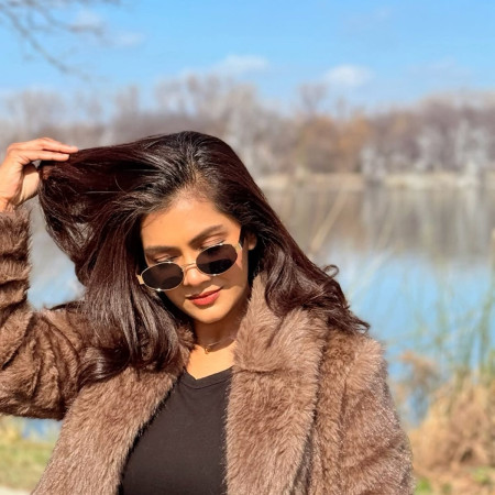 18k Gold plated Trendy Luxury Oval Sunglasses for Women